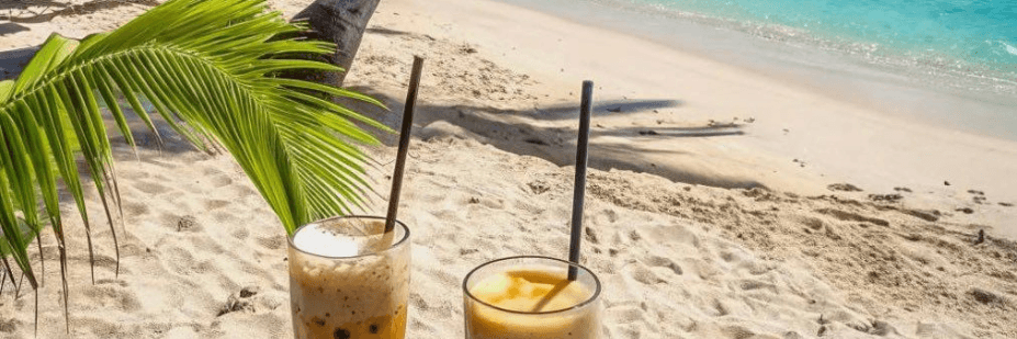 Koktajle z Bumbu na plaży